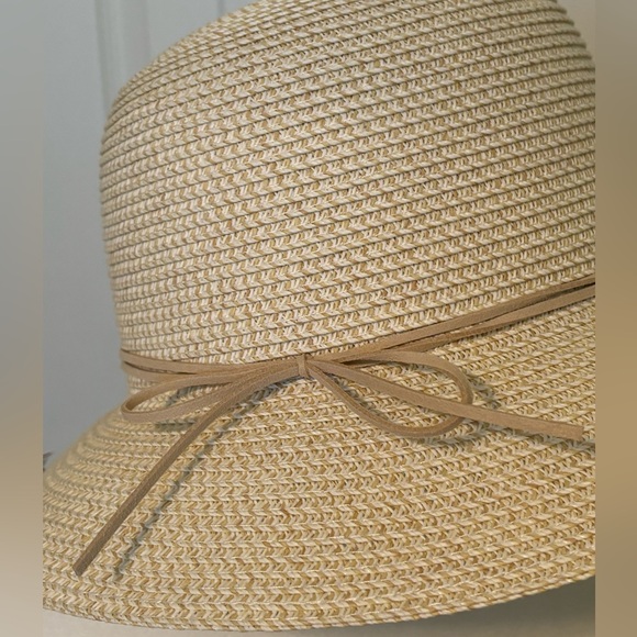 NEW * SONOMA Cream Woven Sun Hat Packable OS - Picture 2 of 6
